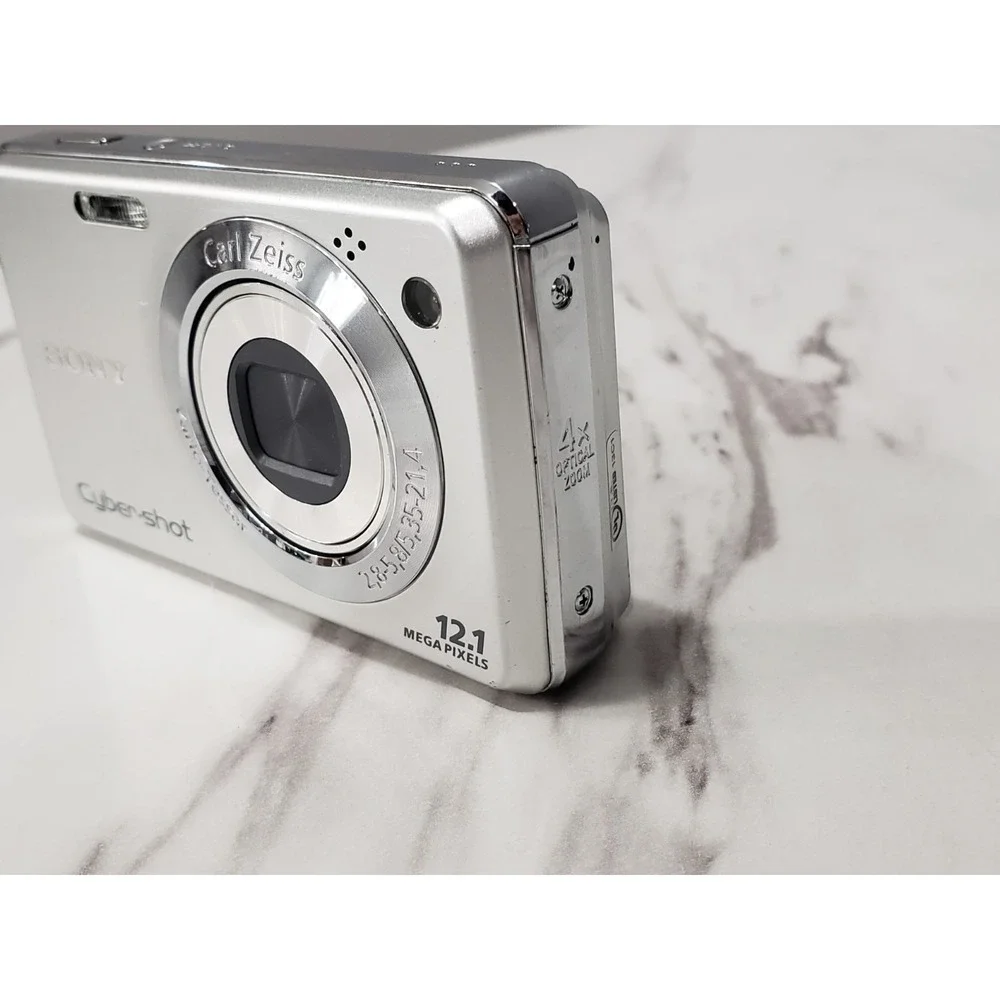 Sony Cyber-Shot DSC-W220 12.1 Mega Pixels 4x Optical Zoom Compact Digital Camera